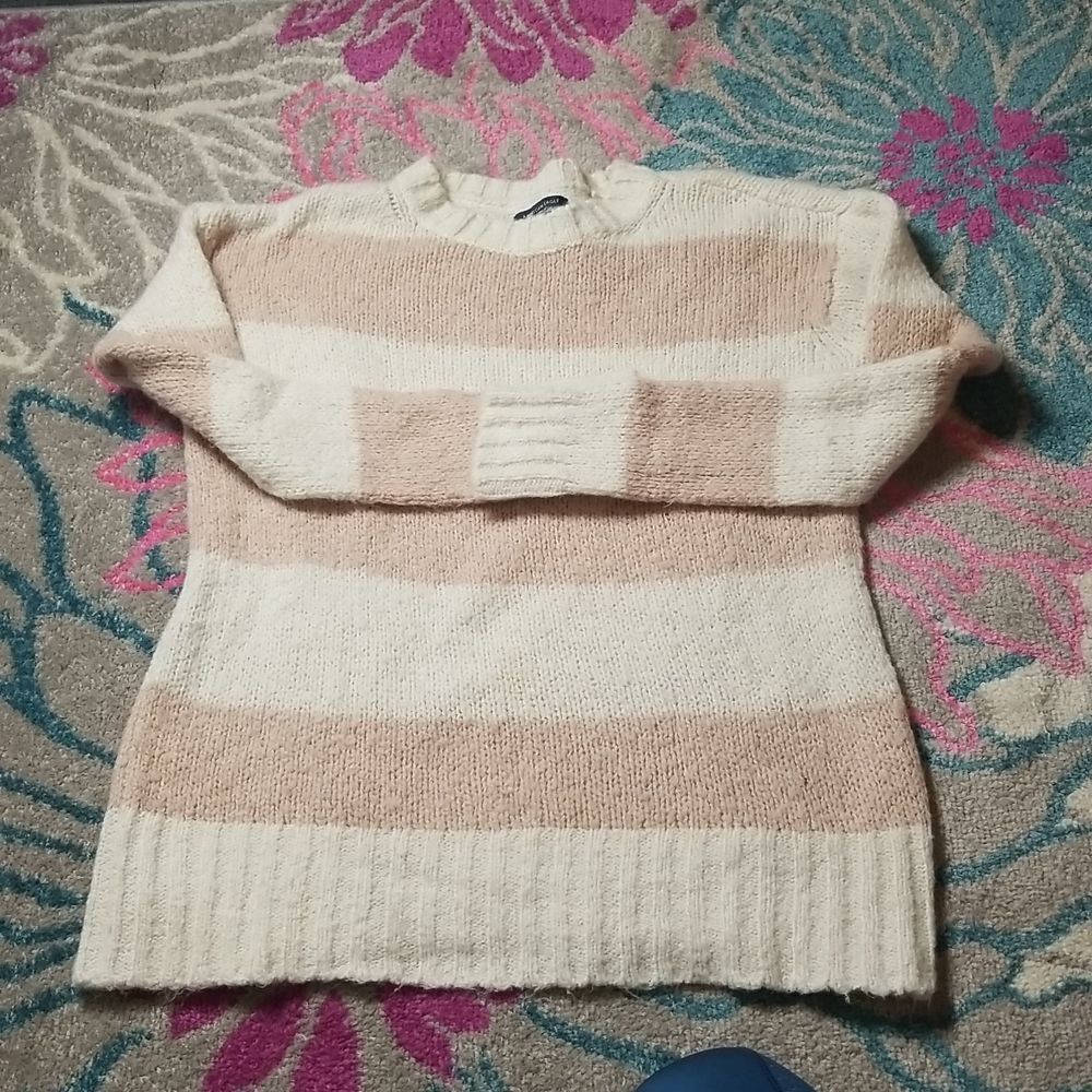American Eagle Sweater Top Women's Small Round Neck Long Sleeve Peach White
